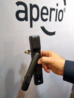 Assa Abloy представила новый беспроводной замок для серверных комнат