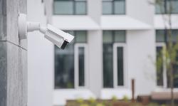 Axis Communications выпустила экономичную камеру AXIS P1455-LE с широким спектром применения